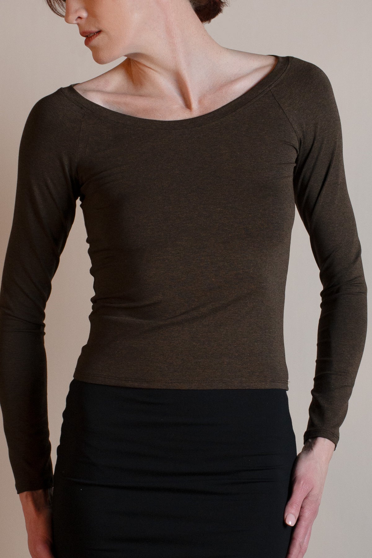 Vivian Tee