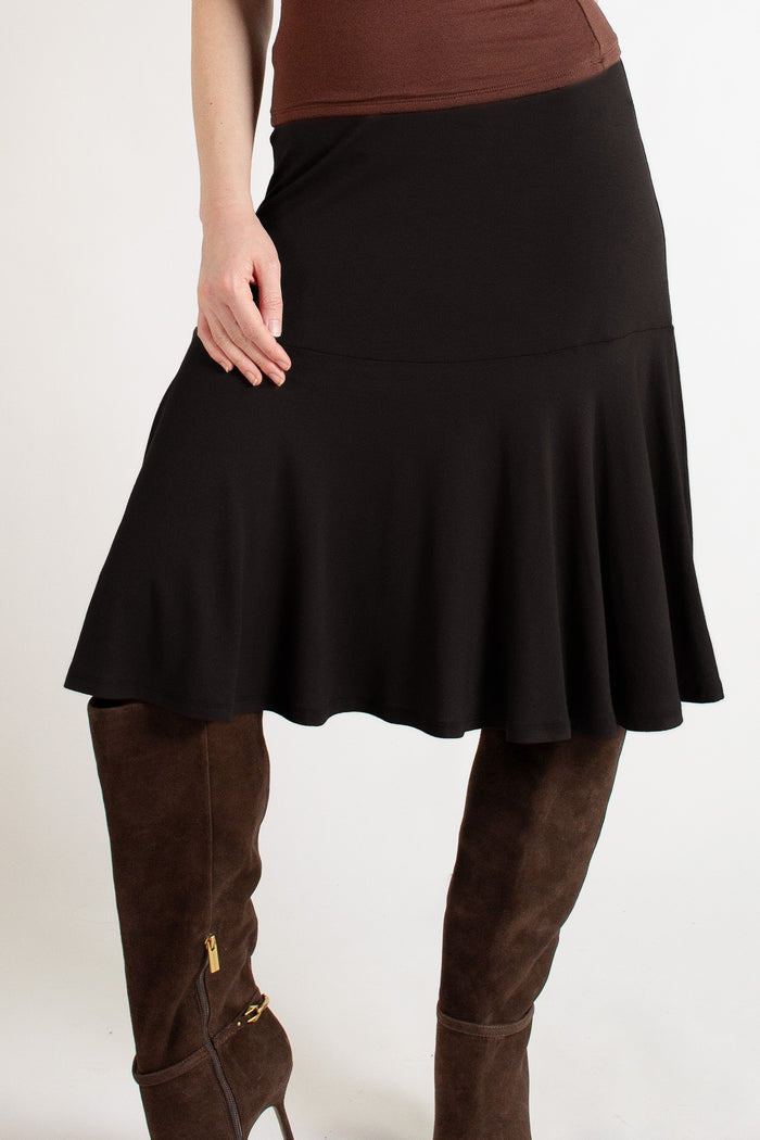Saab Skirt