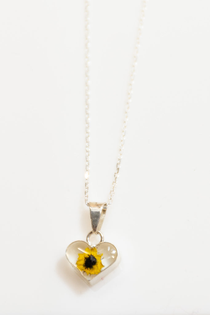 Tiny Heart-Shaped Flower Necklace