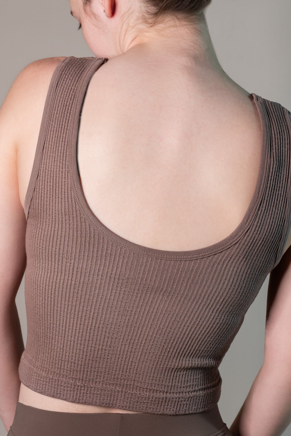 Two-Way Ribbed Tank