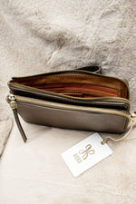 Dayton Wristlet - Revir