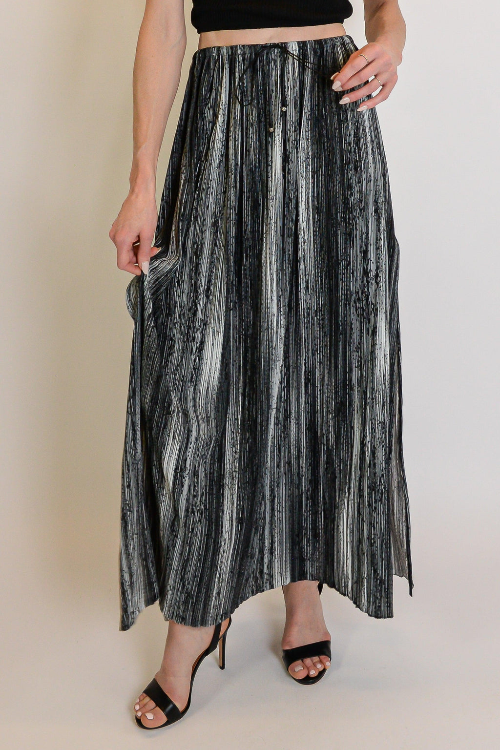 Pleated Maxi Skirt - Revir